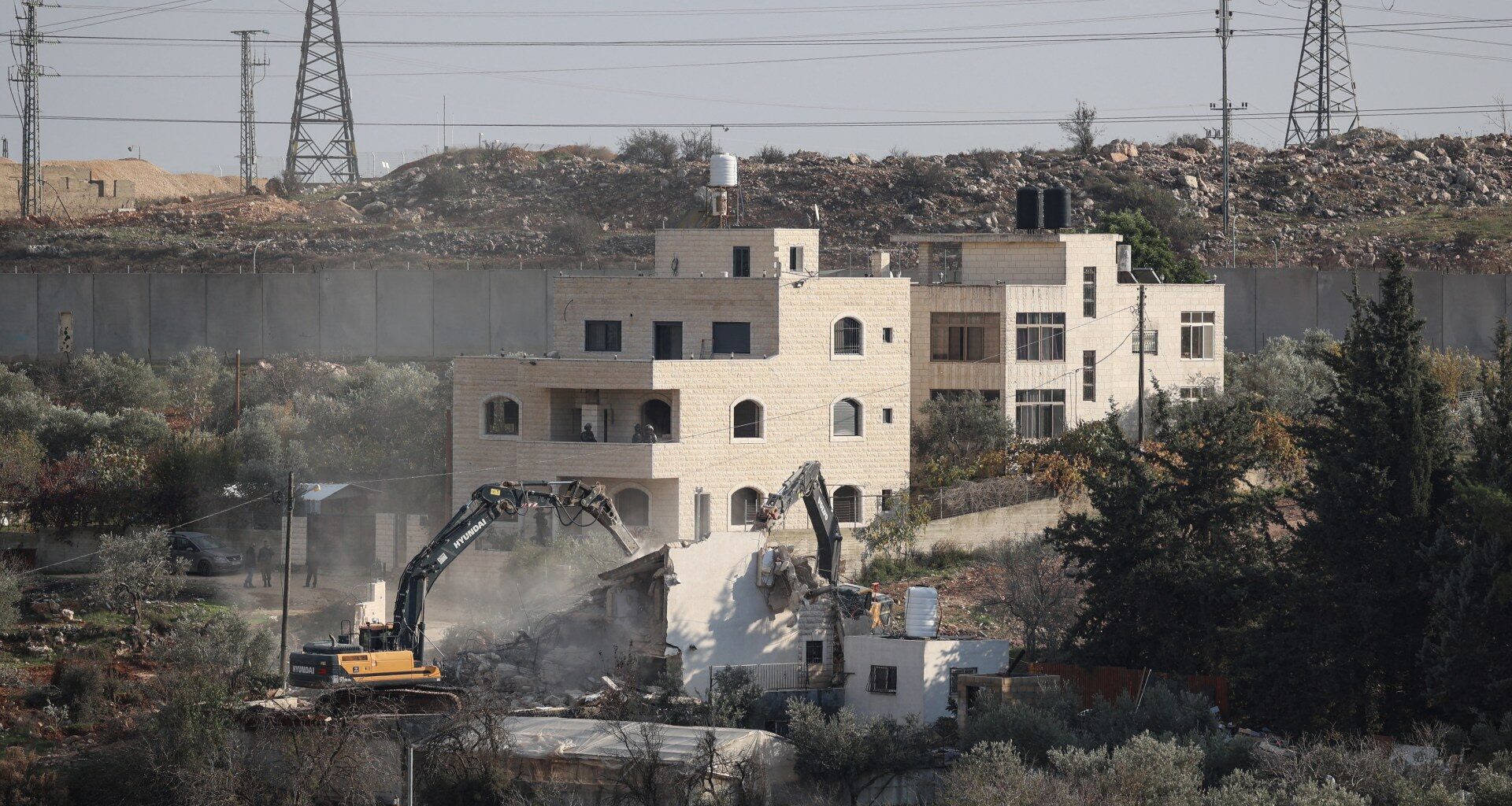 Israel to advance plans for 9,000 houses in occupied East Jerusalem | Israel-Palestine conflict News