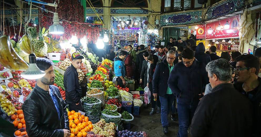 Iranians turn to credit to afford winter celebration treats