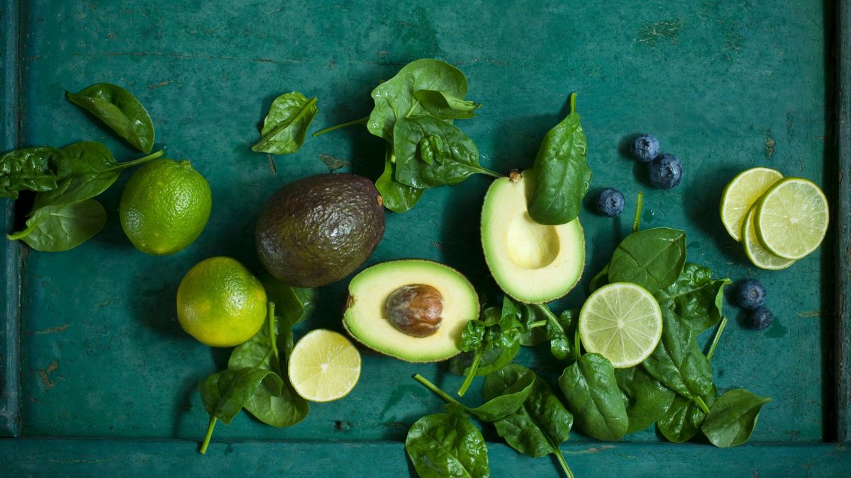 Best Foods To Relieve Anxiety and Stress Naturally