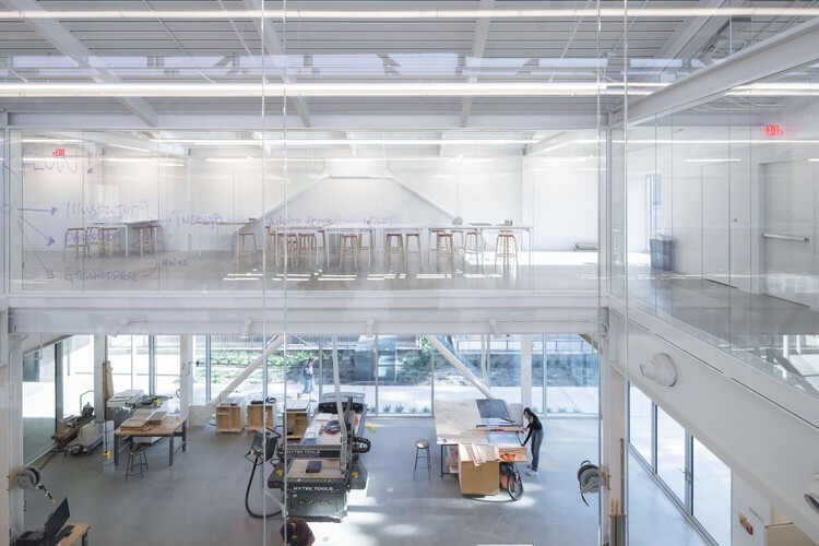 Beyond the Syllabus: Architectural Education and a Defense of the Profession - Image 1 of 22