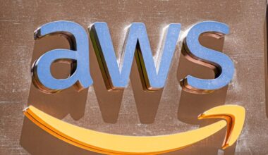 Amazon Web Service Says Services Not Hit By Outage As Social Media Buzzes Over Christmas Crash (UPDATED)