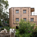 House in La Vicentina / Al Borde - Exterior Photography, Brick, Balcony