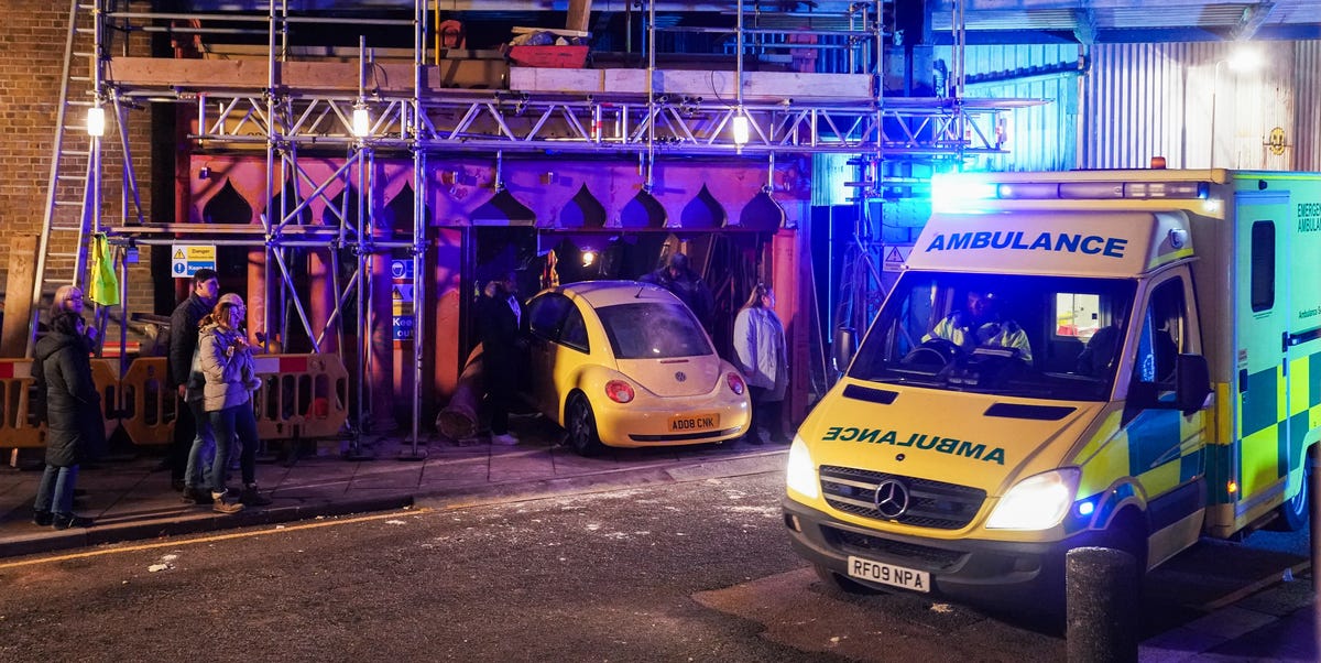 EastEnders Tube crash! Former boss shares alternative plan for 40th anniversary disaster