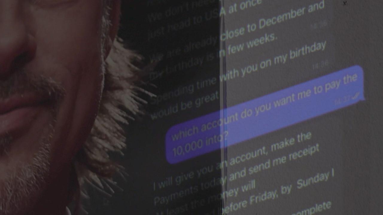 A few messages exchanged between the fake Brad Pitt and his victim.