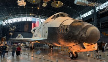 Isaacman opens door to alternatives to moving shuttle Discovery to Houston