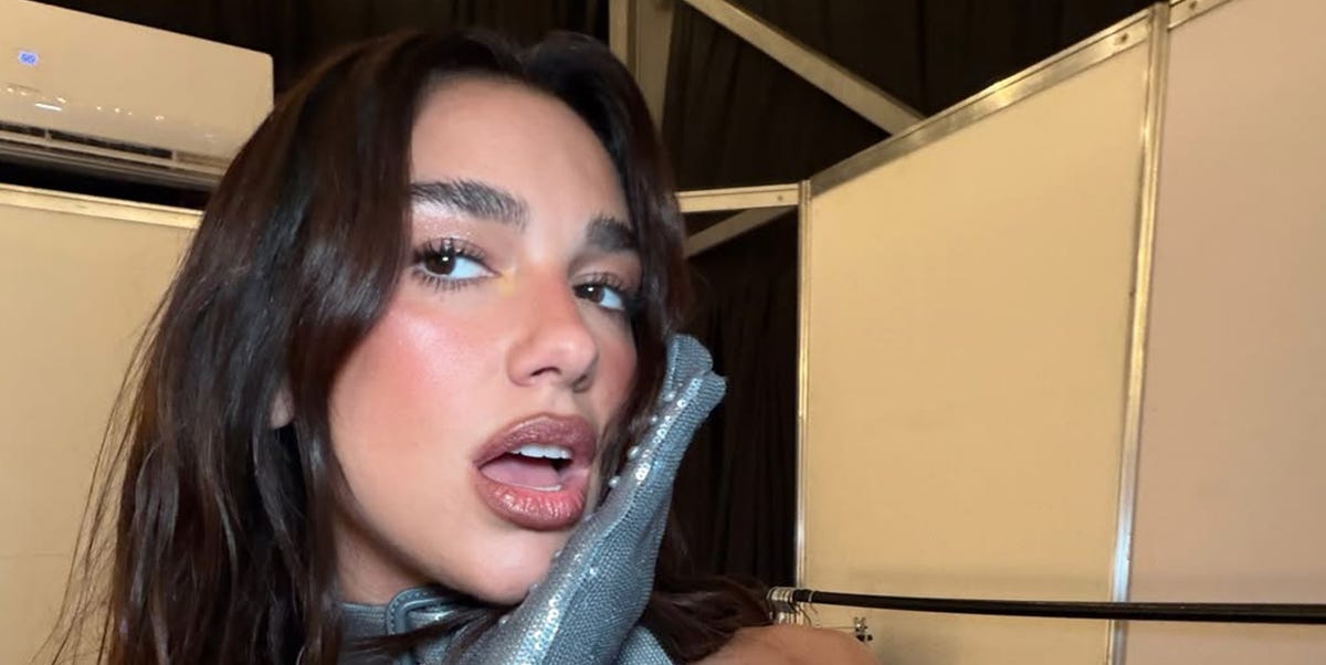 Dua Lipa Shows Off Her New Chocolate-Brown Hair in Cancún