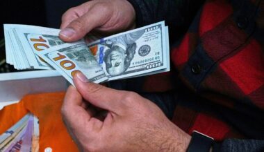 Iranian traders and shopkeepers protest as currency hits record low :: WRAL.com