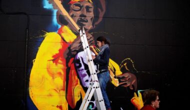 Hendrix classic albums under spotlight in UK rights battle with Sony