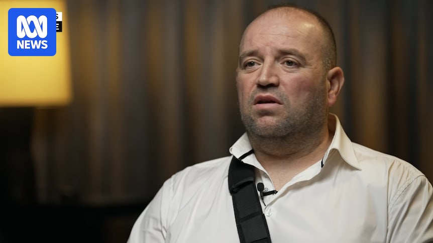 Ahmed Al Ahmed recounts how he disarmed one of the gunmen in Bondi Beach terrorist attack