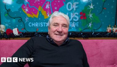 Panto legend says his jokes helped save a life