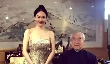 87-year-old Chinese painter's love story with fourth wife, 37, who just gave birth to his son