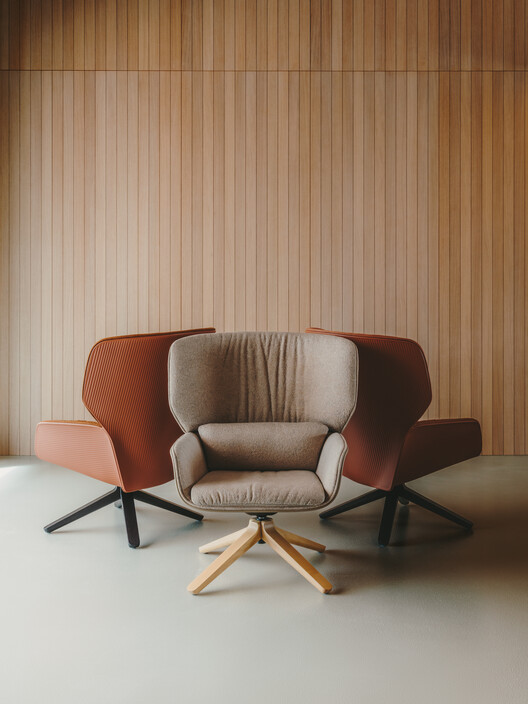 Extending the Lifespan of Materials: Circularity and Recyclability as Part of the Design - Image 18 of 30