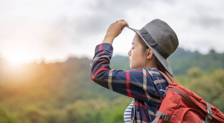 I inherited my mom’s IRA and must take $10K in 2025 RMDs, but there’s no cash. What should I liquidate?