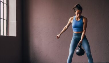 How Long It Takes To Add One Pound Of Muscle, According To Trainers