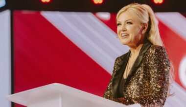 Erika Kirk endorses JD Vance for president