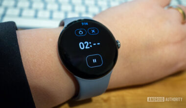 google pixel watch 4 on hand aod timer (1)