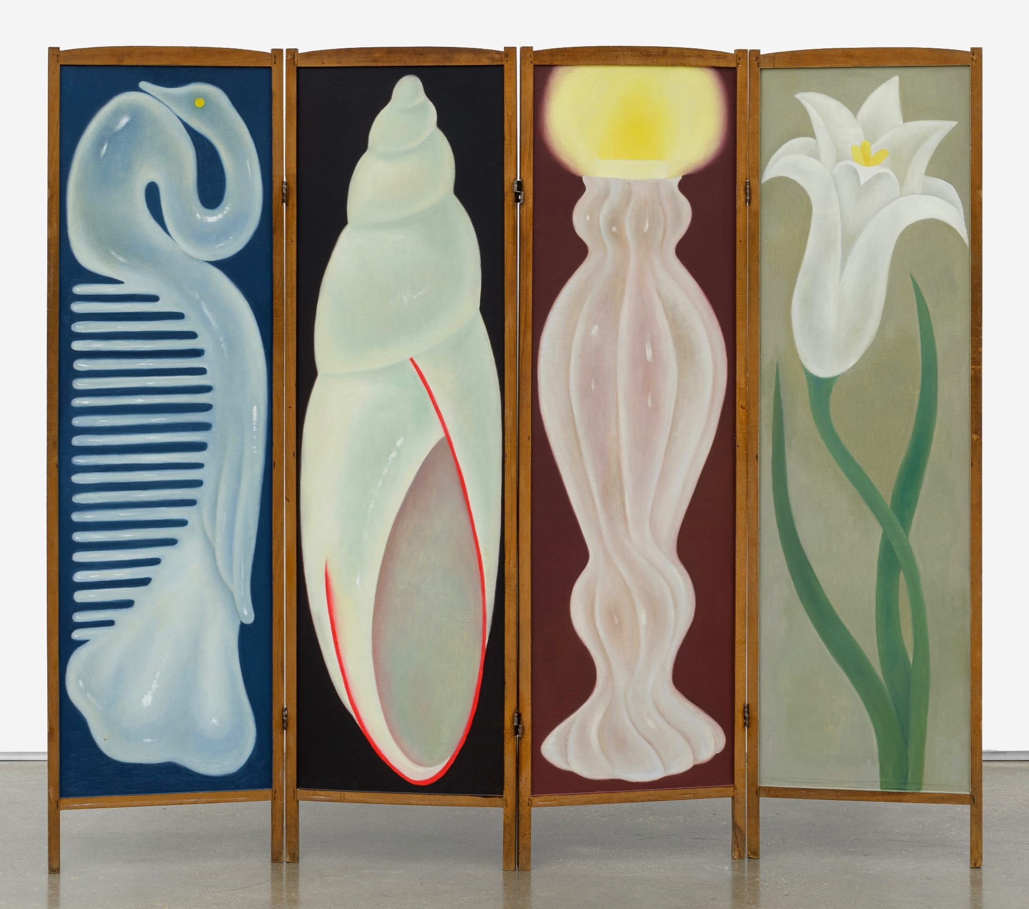  a four panel wooden screen with tall object paints of shells and flowers by Shuo Hao