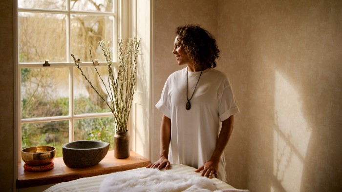 Jemima Kelly tries reiki – the treatment with ‘joyraising’ powers