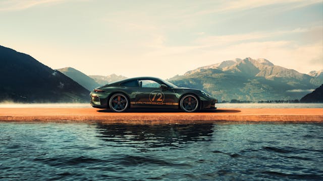 Porsche 911 GT3 90 FA side