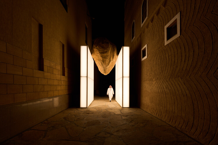 In the Blink of an Eye: 60 Light Installations Illuminate a Citywide Gallery for Noor Riyadh 2025 - Image 22 of 23