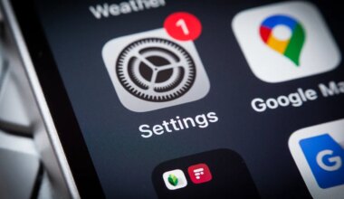 Control background app activity on iPhone and Android mobile devices