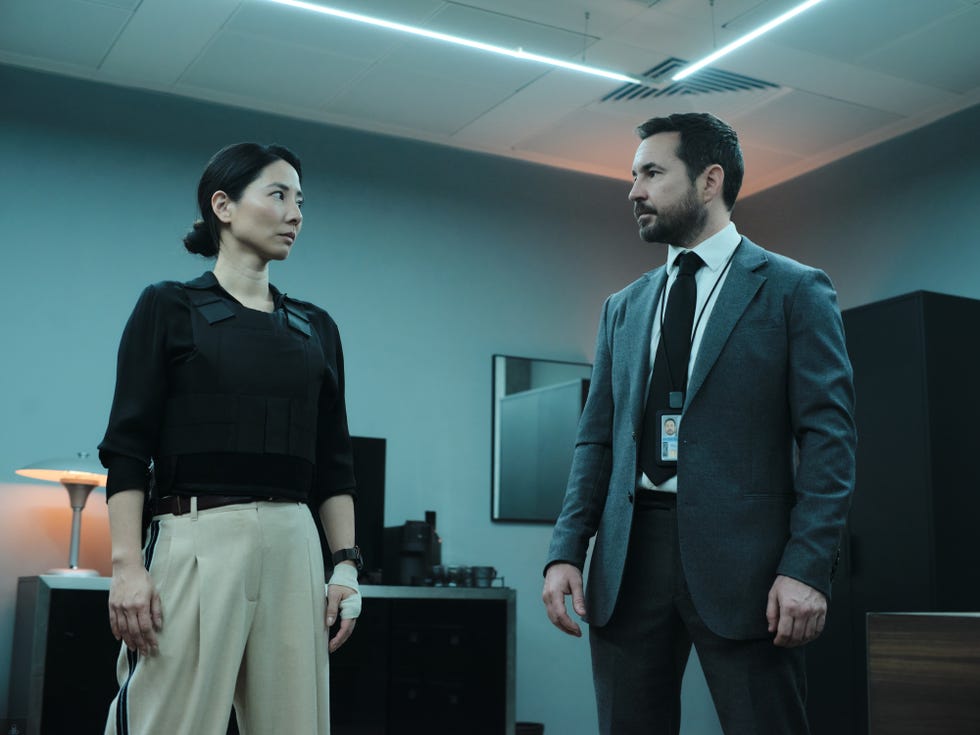 jing lusi, martin compston, red eye season 2