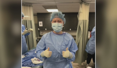 Woman says open heart surgery at UPMC Children's Hospital inspired her to become a doctor