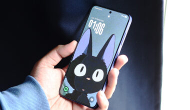 Samsung's Adaptive Smartphone Clock Solves A Problem We Didn't Know We Had