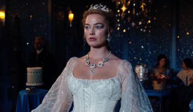 Emerald Fennell Hopes 'Wuthering Heights' Is "This Generation's 'Titanic'" & Margot Robbie Says Film Is Not As "Raunchy" As People Expect