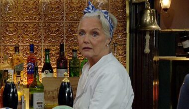 Emmerdale Christmas under threat as Mary demands answers from Rhona and Marlon