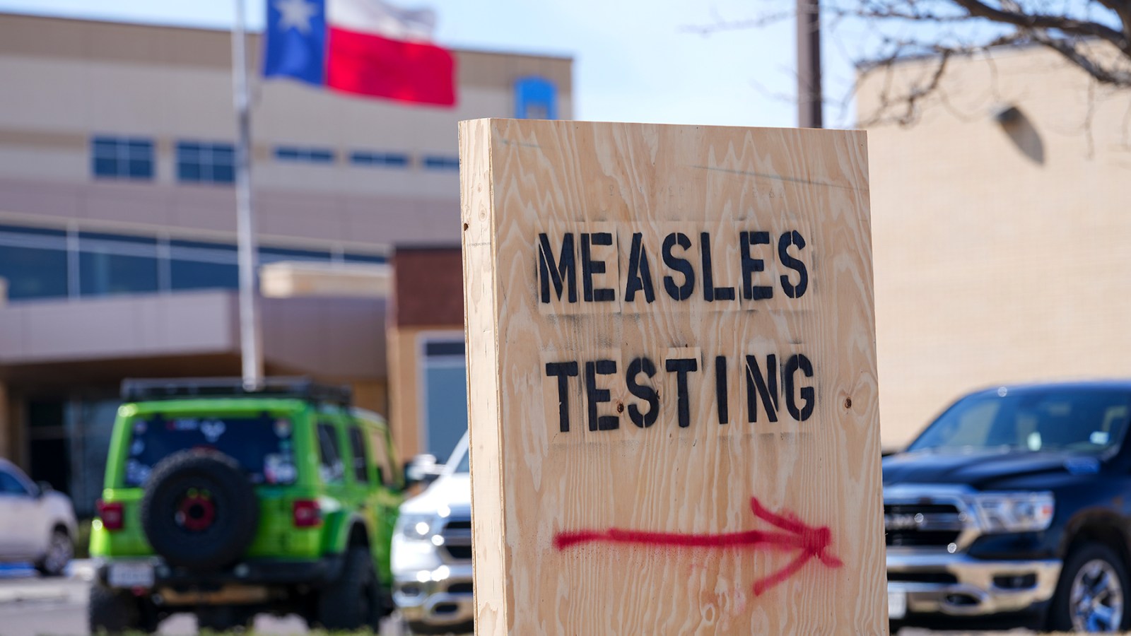 Measles Cases Are Rising — and Doctors Say There's 'No End in Sight'