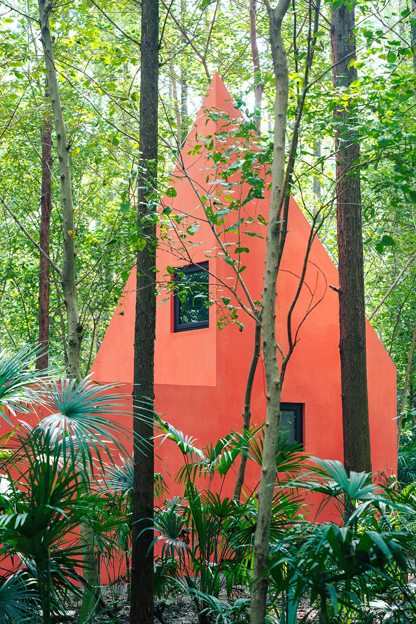 wiki world plants red timber cabin standing on stilts within chinese woodland