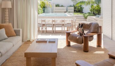 Moon House in Sydney, Australia by James Garvan Architecture