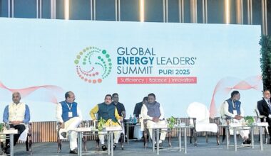 India driving global surge in renewable energy