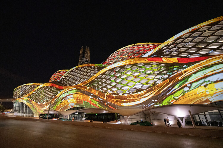In the Blink of an Eye: 60 Light Installations Illuminate a Citywide Gallery for Noor Riyadh 2025 - Image 20 of 23
