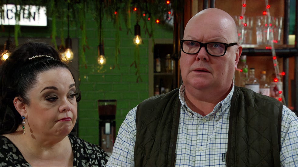 paddy kirk, mandy dingle, emmerdale