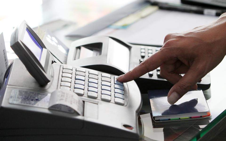 VAT gap in Greece falls by 61% in six years, says AADE