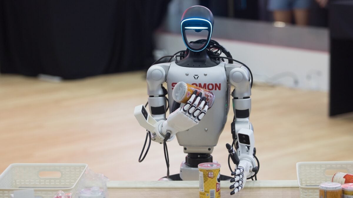 Something Is Making Humanoid Robot Makers Worry: The Robots Suck