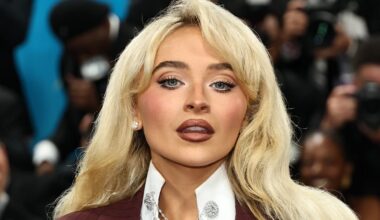 Sabrina Carpenter Addresses ‘Man’s Best Friend’ Cover Art Backlash, Criticism for Sex Jokes & Being the Only Feature on Taylor Swift’s Album | Music, Sabrina Carpenter, Slideshow, Taylor Swift | Celebrity News and Gossip | Entertainment, Photos and Videos | Just Jared