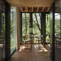 © Maxime Brouillet Saint-Ferréol Résidence / Jérôme Lapierre Architecte - Interior Photography, Dining room, Wood, Forest