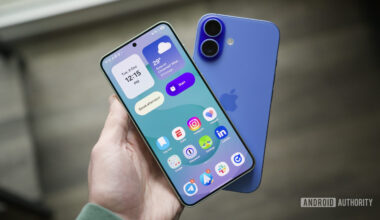 Someone holding a Galaxy S25 and an iPhone.