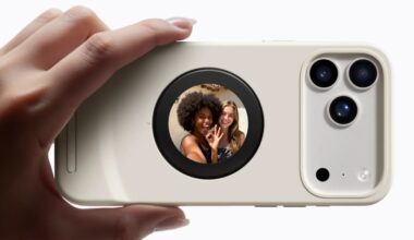 Snap rear camera selfies using this iPhone’s case’s second screen.