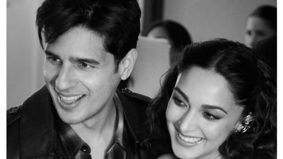 Kiara Advani shared personal moments, including family life and glamorous events, concluding with optimism for 2026 and gratitude for her journey as a mother and an actor.