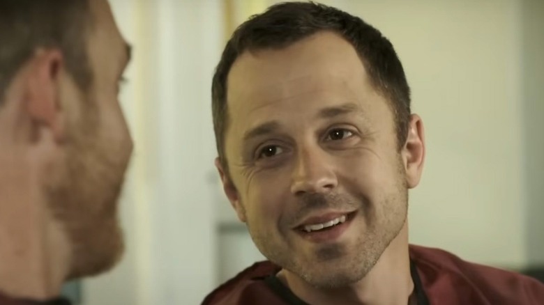 Marius/Pete (Giovanni Ribisi) puts on his best smile in Sneaky Pete