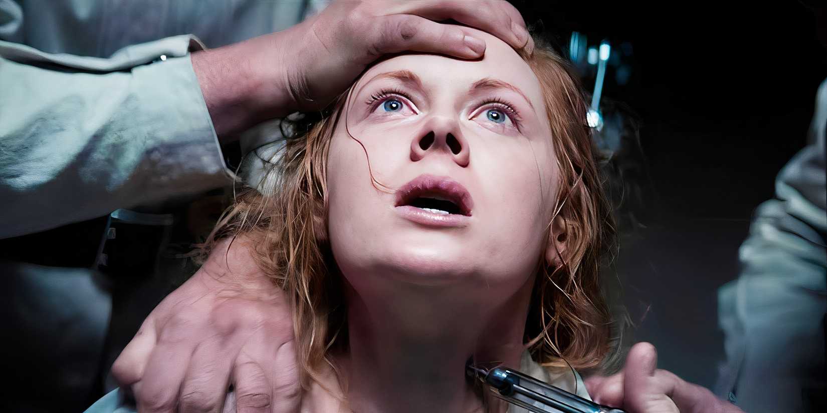 A woman looking to the sky in the canceled Netflix show 1899