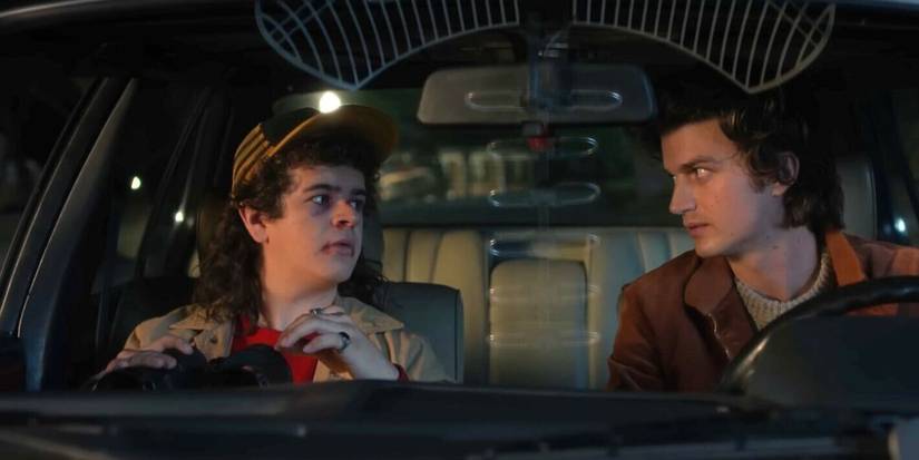 stranger-things-steve-harrington-dustin-henderson-car-season-5-antenna