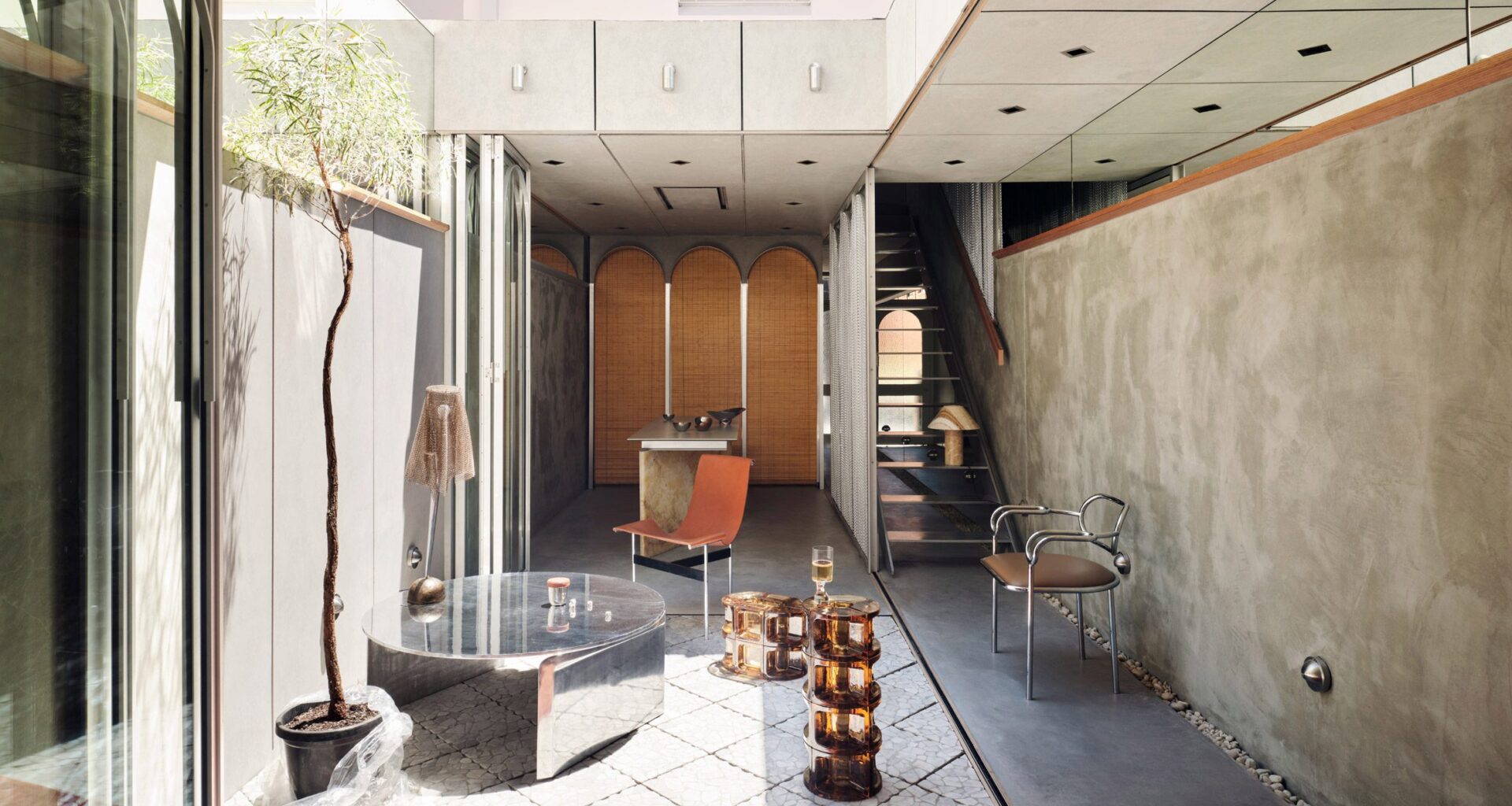 Open courtyard in Australian house