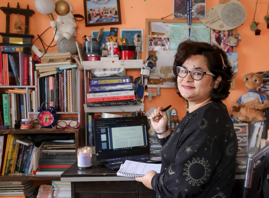 This woman brings the universe closer to Nepal