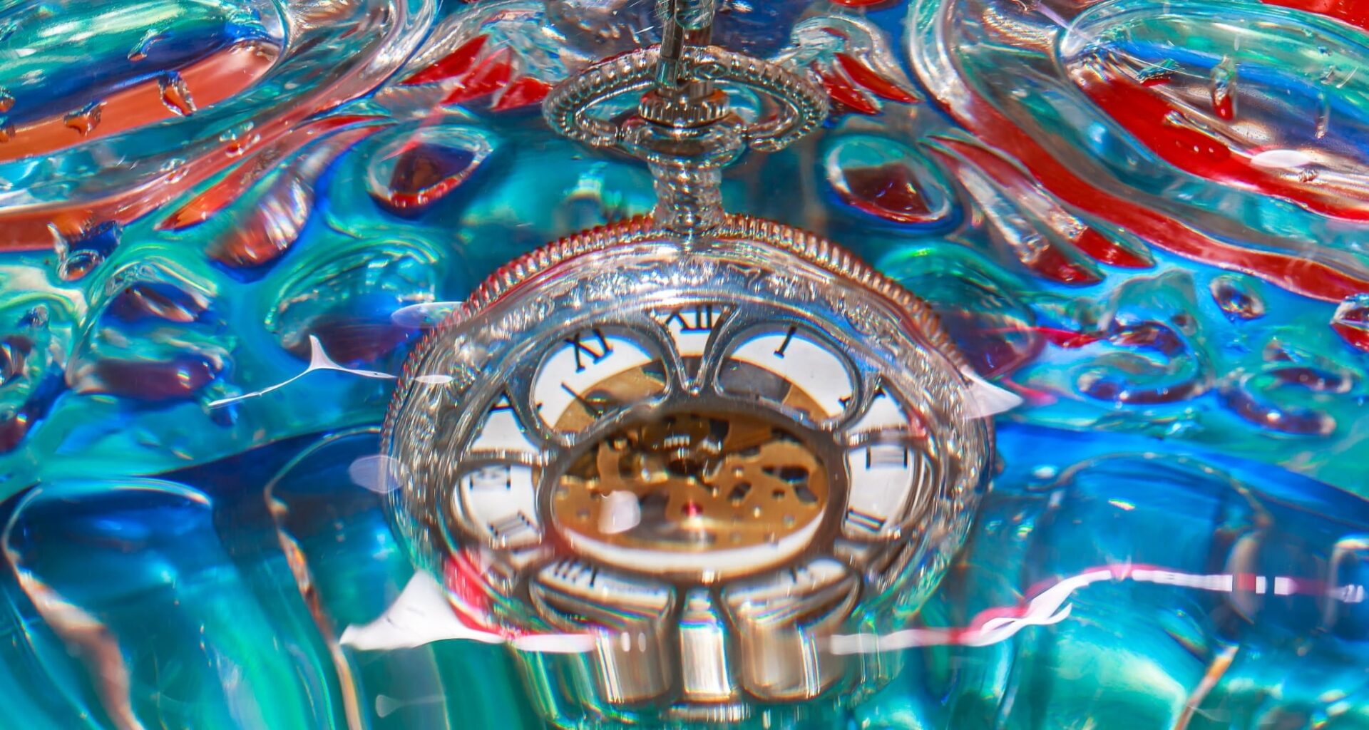 Time Distortion Water Melting Clock