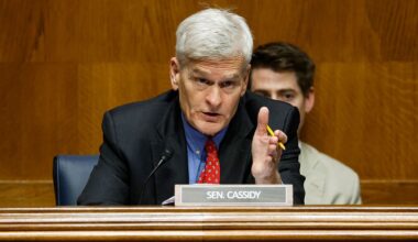 Republicans push high deductible plans and health savings accounts : Shots